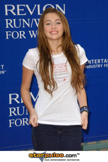 Miley Cyrus-ALO-069215