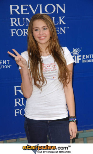Miley Cyrus-ALO-069216