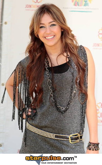 Miley Cyrus-TYG-004286