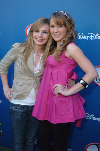 Disney+Channel+Games+2007+Star+Party+2PpcOWaHMVCl - Emily Osmet