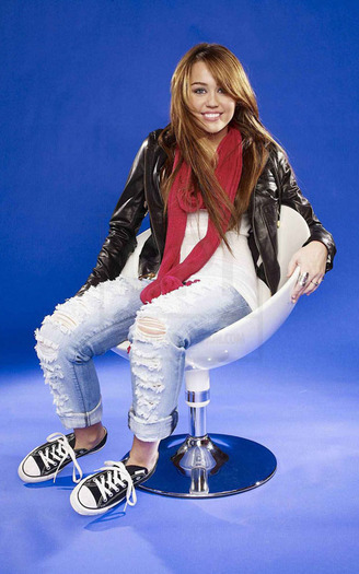 12594998_KAVUZODIJ - disney actress