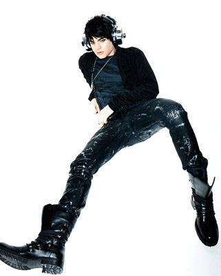 AdamLambert05_321