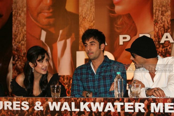 Arjun la conferinta de presa a filmuli Raajentii 2010 cu Katrina Kaif si Ranbir Kapoor - Arjun Rampal