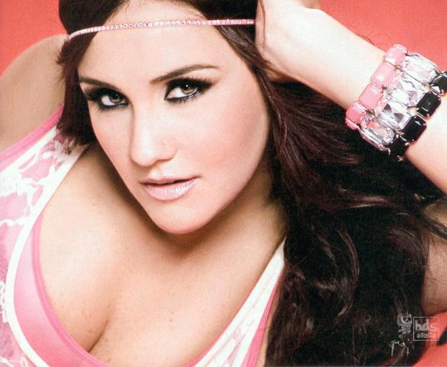  - DULCE MARIA