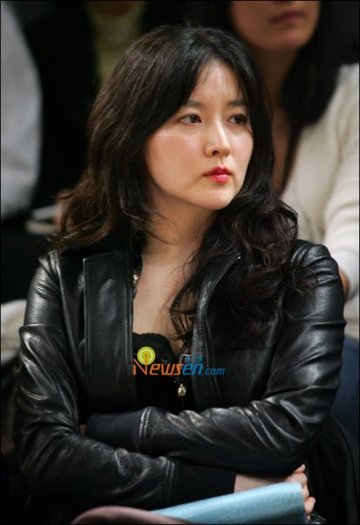 LYA23 - Lee Young Ae