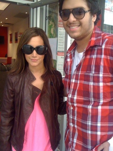 16242mp - Ashley Tisdale