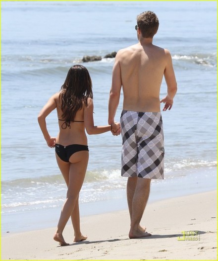 a2l35 - Ashley Tisdale