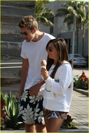 wslmrd - Ashley Tisdale