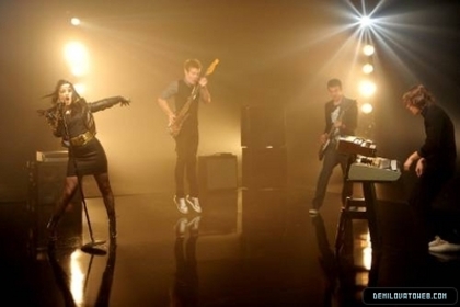 normal_demi-lovato-0149