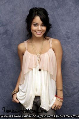 pu.i.wp.pl - Vanessa Hudgens