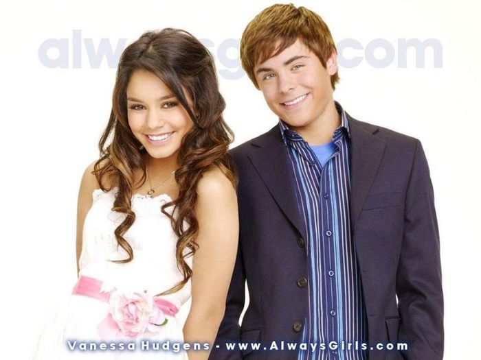 zanessazacefronandvanespq3 - Vanessa si Zac 4ever