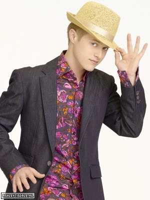 lucas_grabeel_1191087683 - Lucas Grabeel