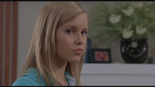 i1850911 - Claire Holt