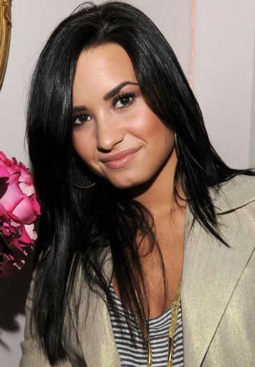 g60npb0d1r0ar1ab - Alte Poze DeMi LoVaTo