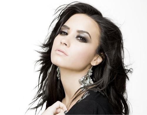 MadaPrincess - Club Demi Lovato