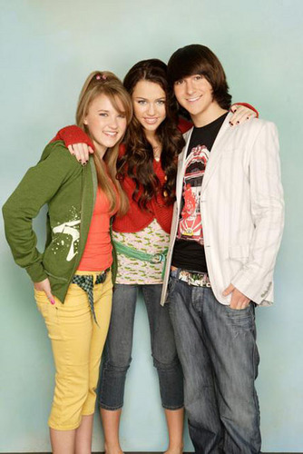 emily-osment - Miley Cyrus si Emily Osment