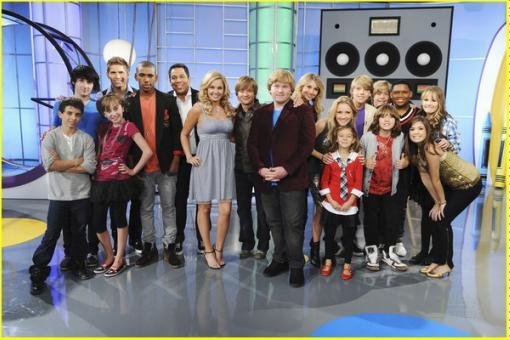 cole-sprouse-shares-a-funny-moment-with-tiffany-thornton-cole-sprouse-dylan-sprouse-olsen-twins-news - Sonny with a chance