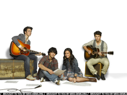 normal_miss_demi_org_promocamp_(7) - Camp Rock 2