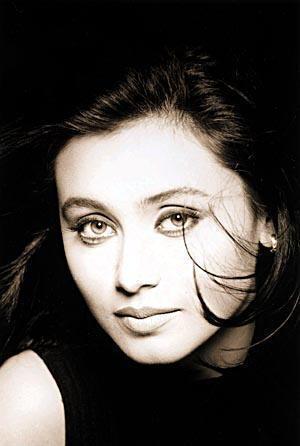 Rani_Mukherjee_1255766655_4