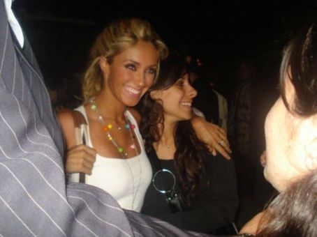 8gnkzikxitjvkniv - xoxo-anahi-xoxo