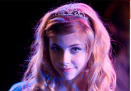 jemma-mckenzie-brown-high-school-musical-3-tiara-3