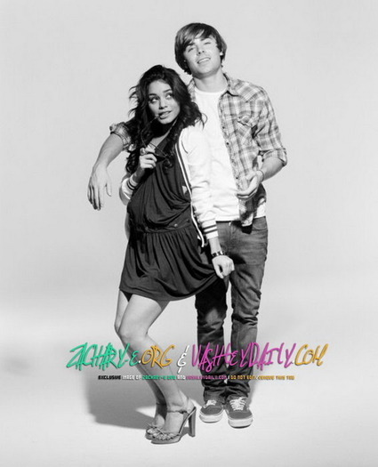 ZEKRYZWCYSWYPUCTGQX - Vanessa Hudgens and Zac Efron