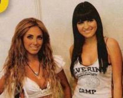 11256292_LQLLPWSVZ - XxX Anahi si Maite XxX