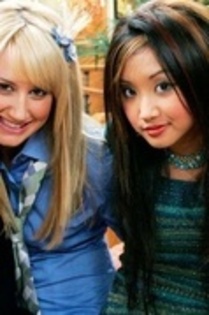 12335374_FTTUMOZMA - XxX Brenda Song XxX