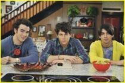 12408030_GIVEAQLBA - XxX Jonas Brother XxX