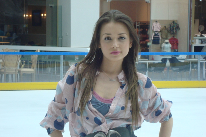 c3cdc40268df0f5925812780b19728af - Roller Sis