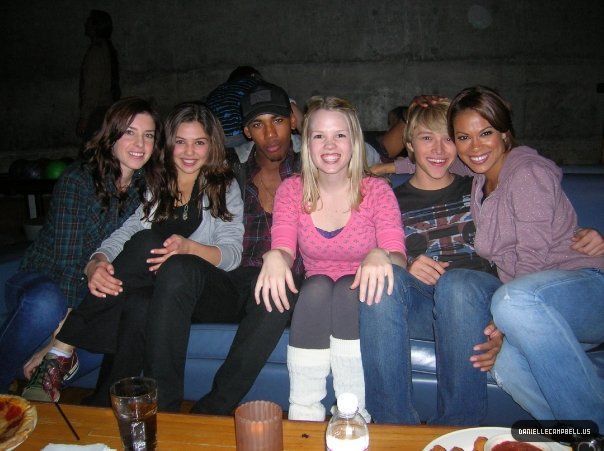 11834_547979379184_141303312_32392144_732832_n