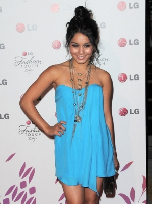 normal_001 - Vanessa Hudgens