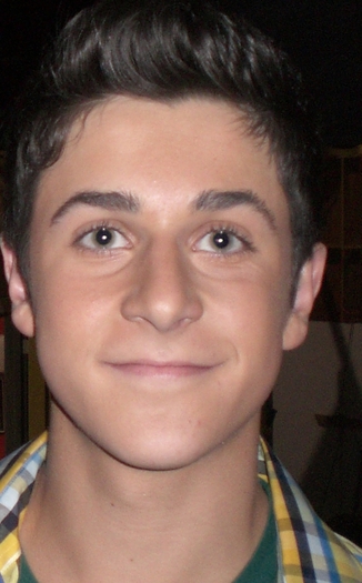 david_henrie_1266781180