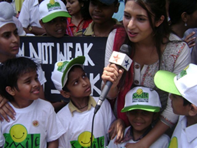 13840343_WFPKBLKHO - Divyanka Tripathi