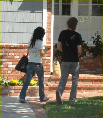 normal_zanessa-truly-outrageous-05