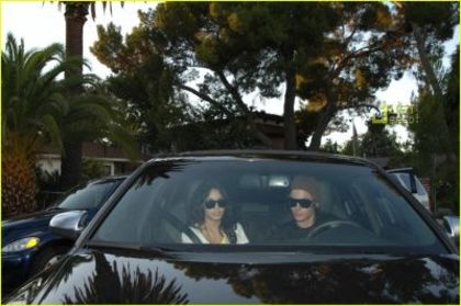 normal_zanessa-truly-outrageous-14