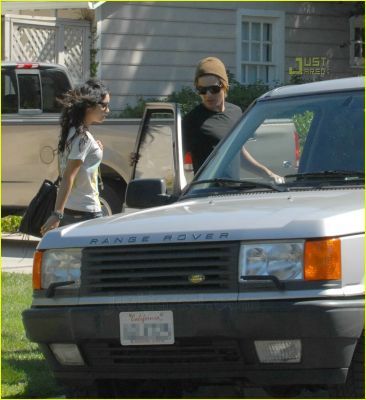 normal_zanessa-truly-outrageous-18