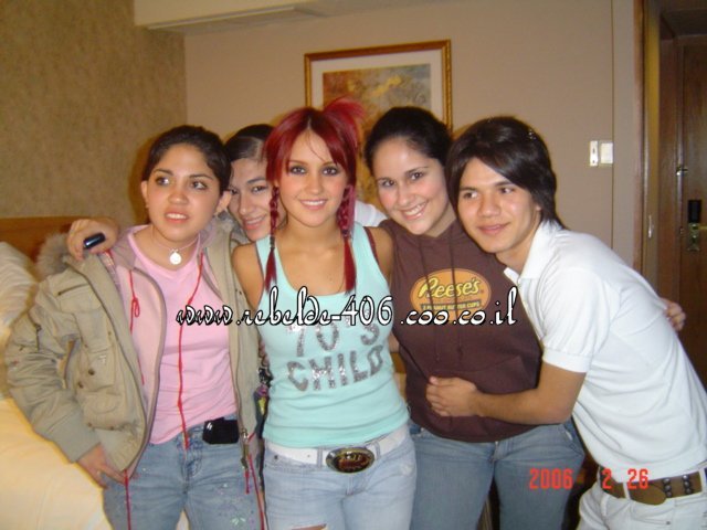 Dulce j 4 oameni - dulce maria