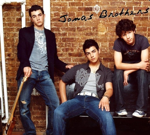 jonas-brothers01 - Jonas Brothers