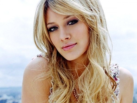 tn_hilary-duff-1