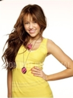 10880103_SCXAAYTUF - poze miley photoshot1