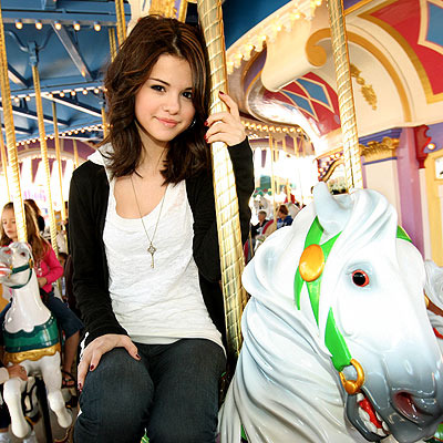 af5a418811d4c37b_selena_gomez