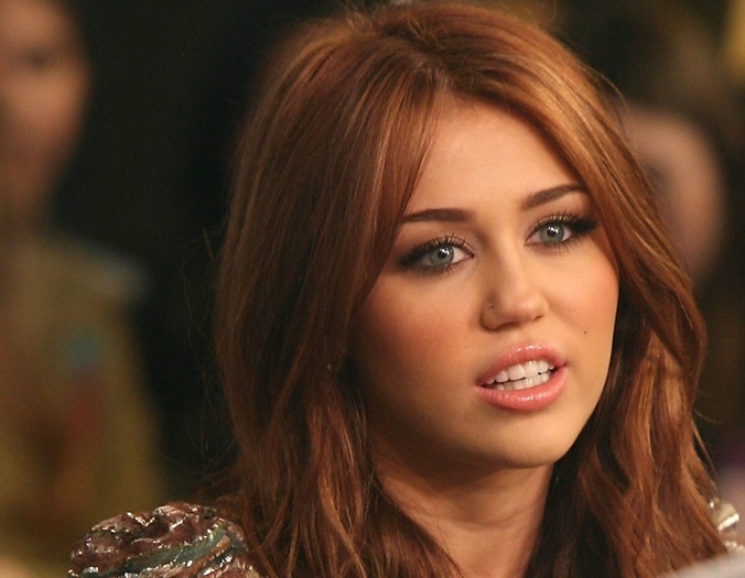 13965341_IMQTNAOSS[1] - poze rare miley cyrus