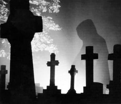 black_abbott_shadow_cemetery-407x343-16242 - fantome