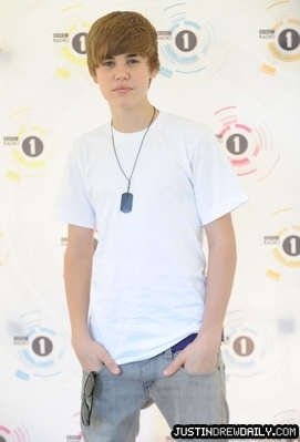 normal_BBC1_Radio_Bieber_1 - 0_0 Radio 1s Big Weekend 0_0