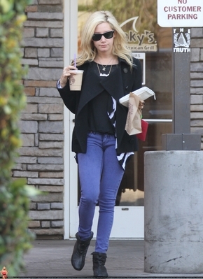 normal_002 - Ashley Tisdale