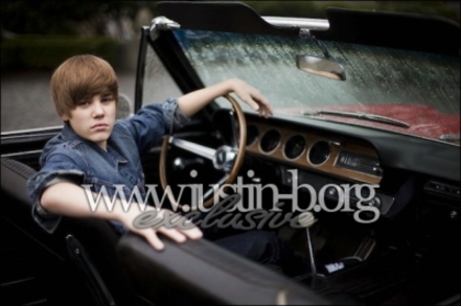 ~~ JusStiN BieEbEr ~~ - o_JuStiN phOtOshOoT 54_o