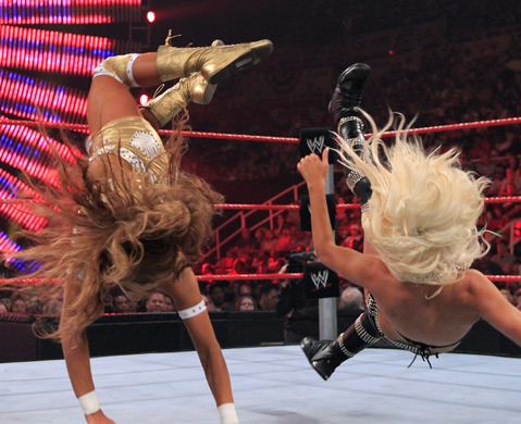 OTL10_Photo_150 - eve torres vs maryse