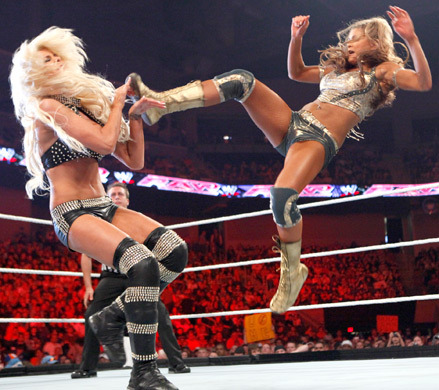 maryse (12) - eve torres si gail kim vs maryse si alicia fox