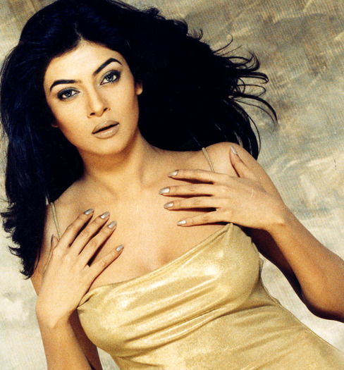 sushmita_sen3-650x700-2008-12-06 - Sushmita Sen